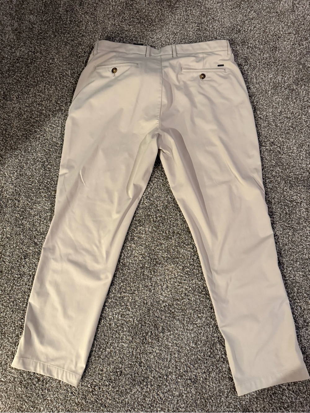 Greg Norman Collection Slim Performance Chinos in Light Cream 38x30